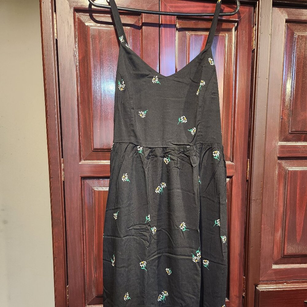 Old Navy Black Floral Spaghetti Strap Midi Dress, Size Large, Never Worn